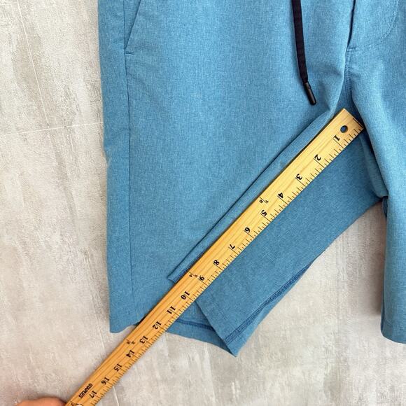 Lululemon Shorts Mens Size 32 Hybrid 3rd Street 10" Inseam Blue Golf Preppy - Picture 8 of 15